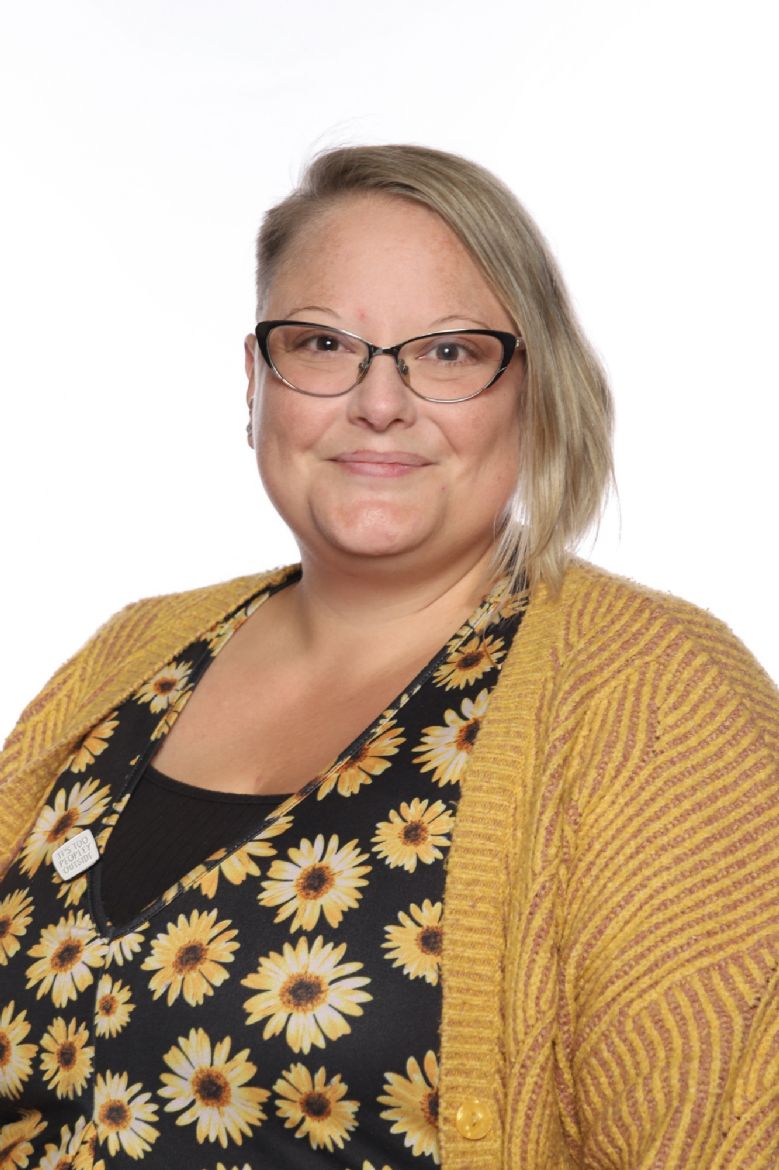 Miss Cox – Class Teacher / Head of RE