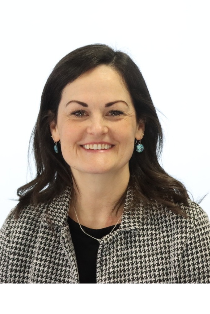 Mrs Parry – Art, DT & FT Leader