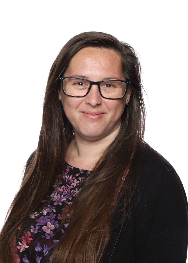 Mrs Jones – Class Teacher/Head of English