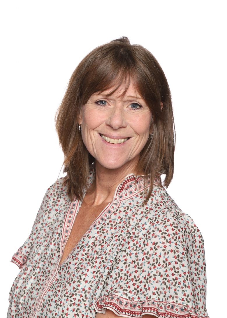 Mrs Baggaley – Science Teacher Assistant Head Designated Safeguarding Lead